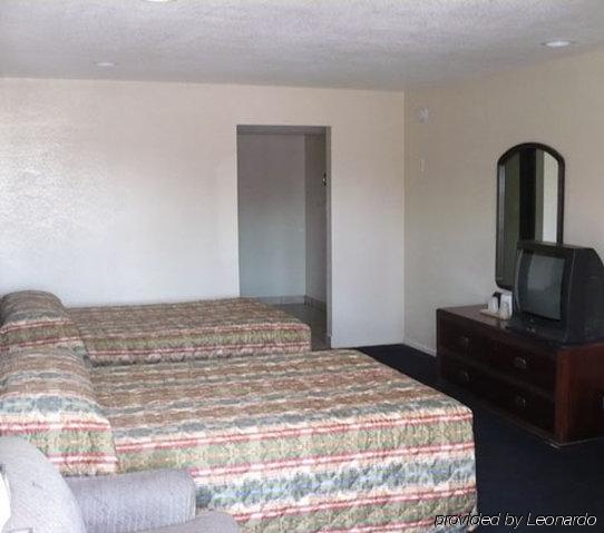 Golden Star Inn San Bernardino Room photo